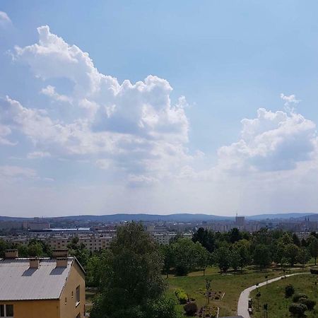 Sloneczny Apartamento Kielce Exterior foto