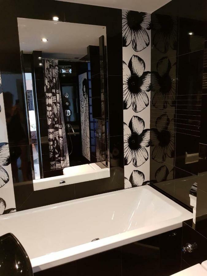 Sloneczny Apartamento Kielce Exterior foto